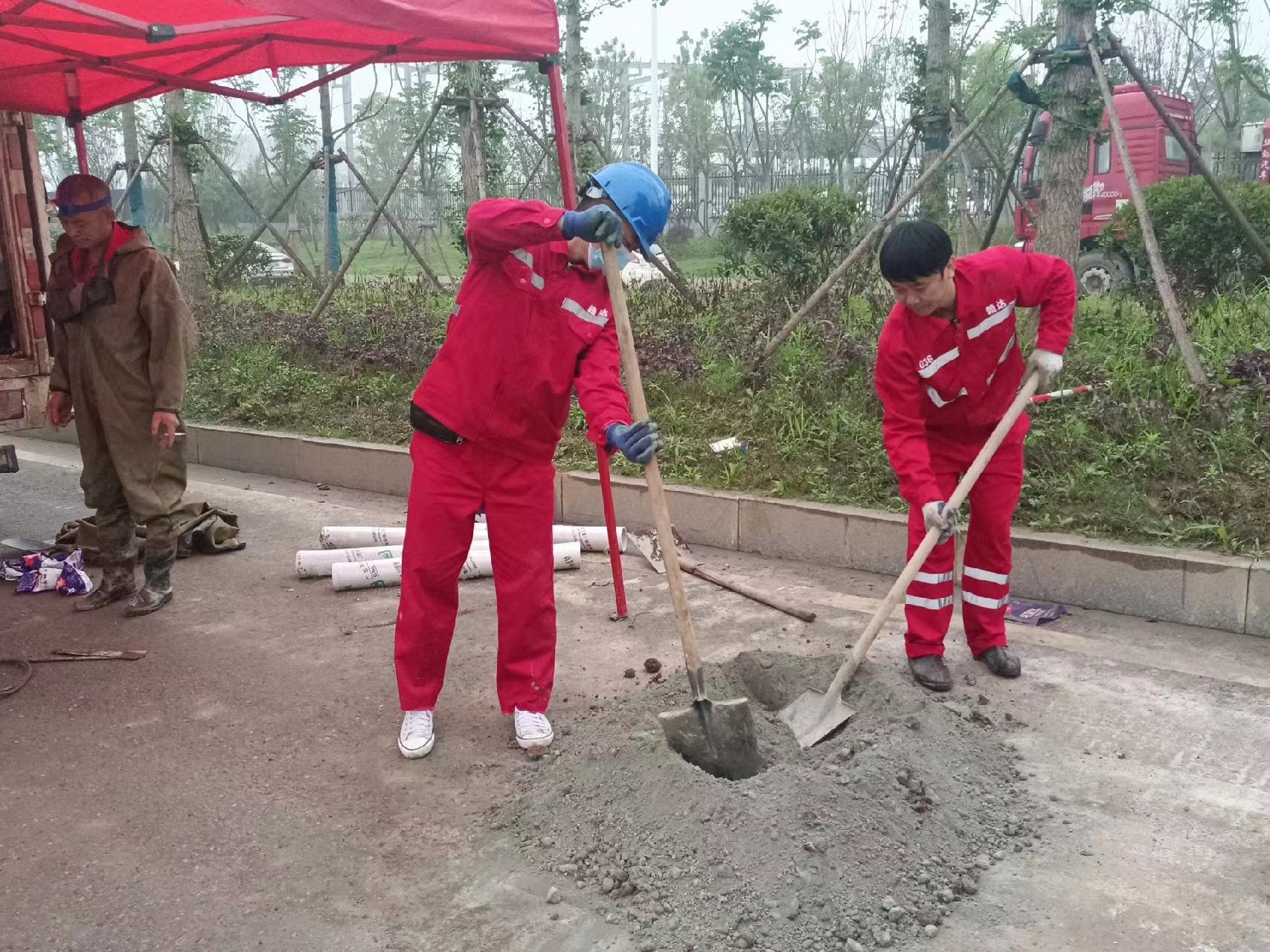 泸溪管道疏通哪家好】及时进行市政管道清淤